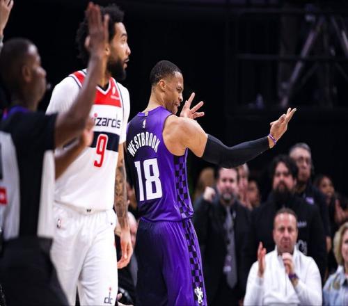 费曼联情意,深重,高层态度含,立博体育官网,APP下载,注册领彩金,官方网站,网站入口